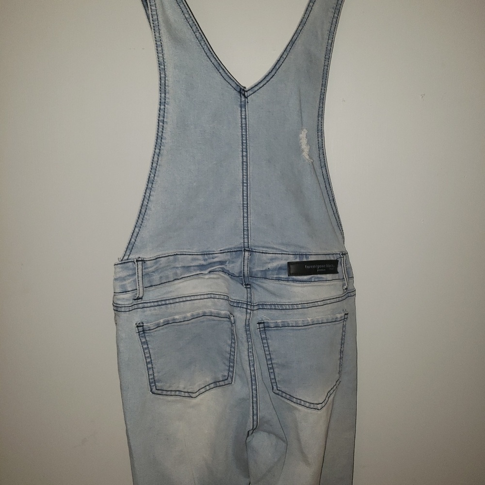Rue21 light denim bibs - Picture 5 of 8